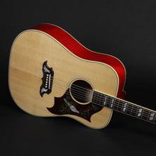 Load image into Gallery viewer, 2022 Gibson Dove Original - Antique Natural (Pre-owned)