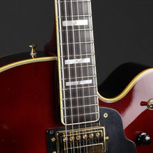 Load image into Gallery viewer, 1990&#39;s Guild X-700 Archtop - Sunburst (Pre-owned)