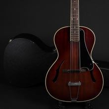 Load image into Gallery viewer, History Blues Series 15" Archtop (Pre-owned)