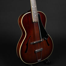 Load image into Gallery viewer, History Blues Series 15" Archtop (Pre-owned)