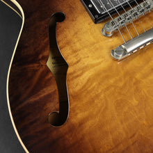 Load image into Gallery viewer, 2003 Heritage H-535  - Original Sunburst (Pre-owned)