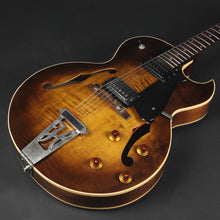 Load image into Gallery viewer, Heritage H-575 Almond Sunburst (Pre-owned)