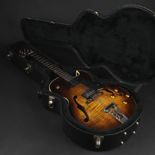 Load image into Gallery viewer, Heritage H-575 Almond Sunburst (Pre-owned)