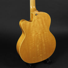 Load image into Gallery viewer, 2003 Hofner Jazzica Natural Archtop (Pre-owned)