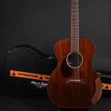 Load image into Gallery viewer, Huss and Dalton ROM-M Custom Left-Handed All-Mahogany (Pre-owned)