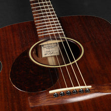 Load image into Gallery viewer, Huss and Dalton ROM-M Custom Left-Handed All-Mahogany (Pre-owned)