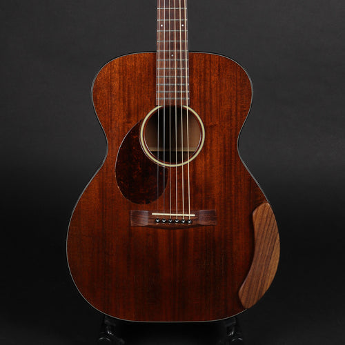 Huss and Dalton ROM-M Custom Left-Handed All-Mahogany (Pre-owned)