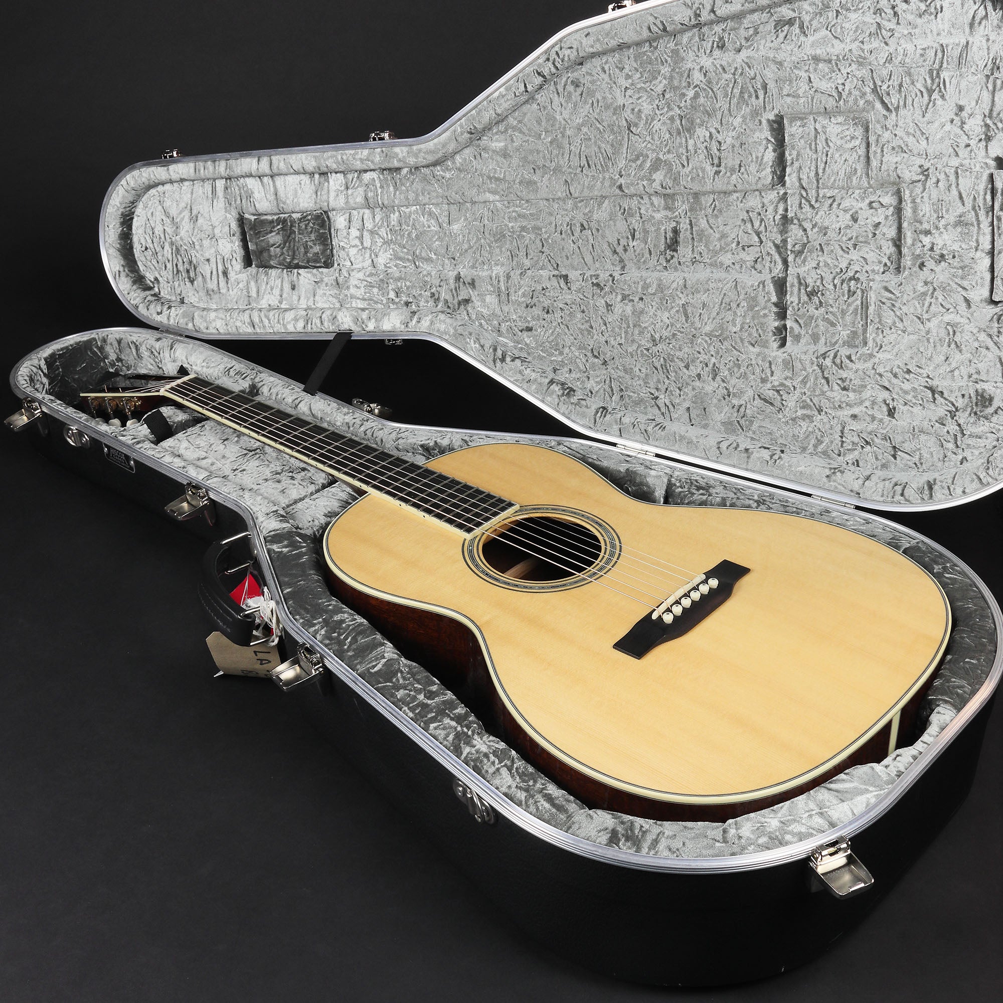2015 Kim Walker Style A Deluxe 000 12 Pre owned Mak s Guitars