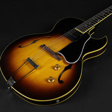Load image into Gallery viewer, King Snake Muddy Cutaway - Tobacco Sunburst #053