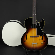 Load image into Gallery viewer, King Snake Muddy Cutaway - Tobacco Sunburst #053