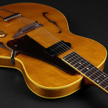 Load image into Gallery viewer, King Snake Muddy Non Cutaway - Amber Natural 015