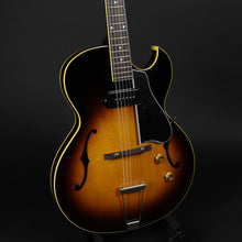 Load image into Gallery viewer, King Snake Muddy Cutaway - Tobacco Sunburst #052