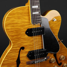 Load image into Gallery viewer, King Snake Two Bone T - Amber Natural