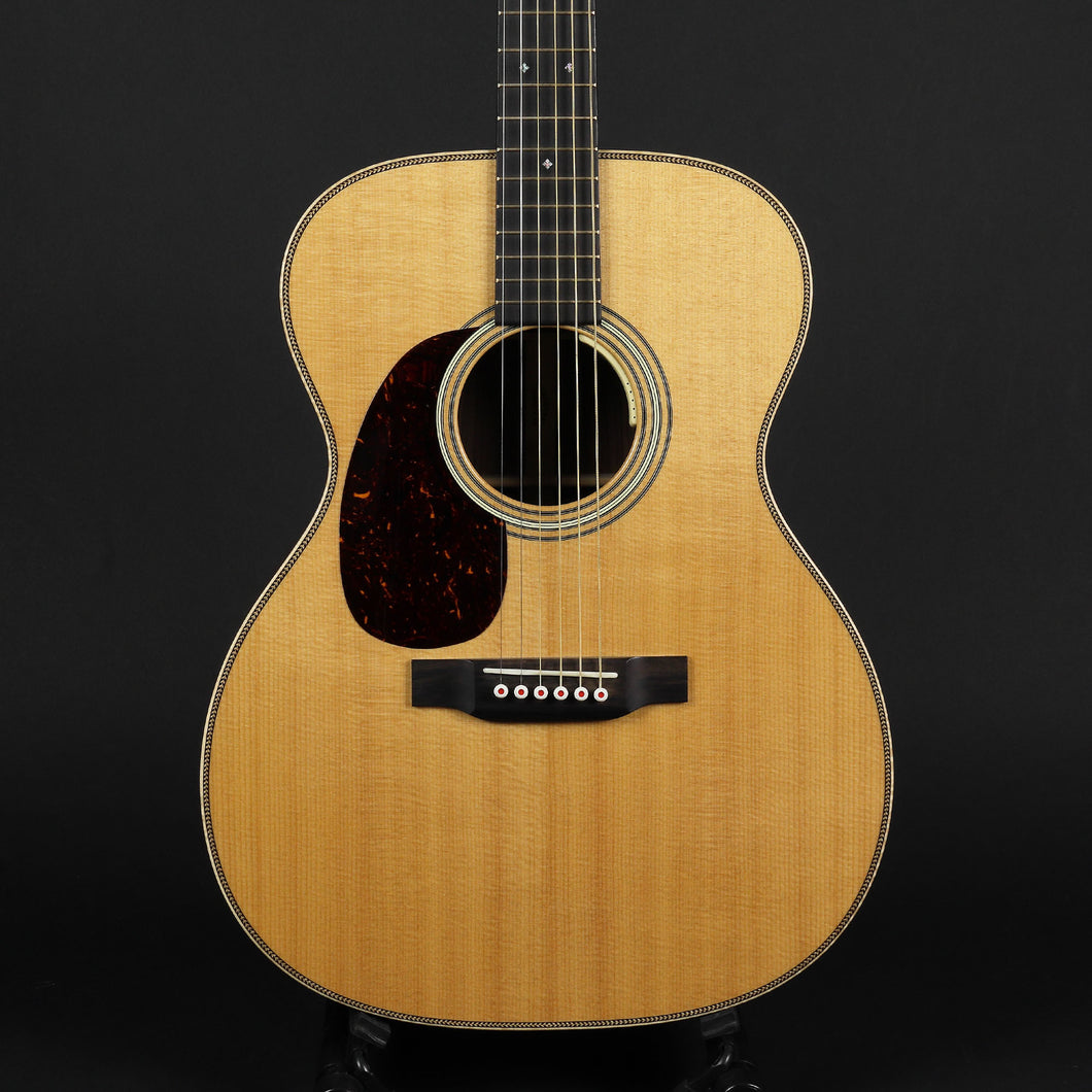 Martin OOO-28 Modern Deluxe Left-Handed (Pre-owned)