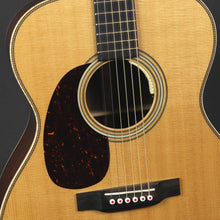 Load image into Gallery viewer, Martin OOO-28 Modern Deluxe Left-Handed (Pre-owned)