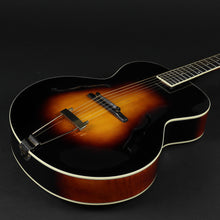 Load image into Gallery viewer, The Loar LH-700-VS Archtop Vintage Sunburst (Pre-owned)