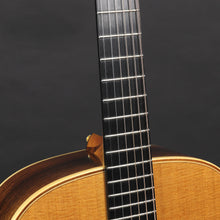 Load image into Gallery viewer, Lowden O32 Left-handed Spruce/Indian Rosewood (Pre-owned)