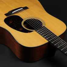 Load image into Gallery viewer, 2022 Martin D-18 (Pre-owned)