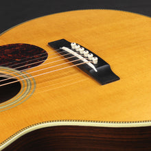 Load image into Gallery viewer, 2005 Martin OM-28V Vintage Orchestra Model (Pre-owned)