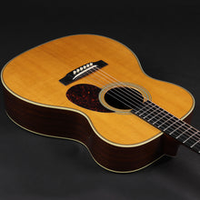Load image into Gallery viewer, 2005 Martin OM-28V Vintage Orchestra Model (Pre-owned)