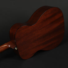 Load image into Gallery viewer, 2005 Martin 00-18v Sitka/Mahogany (Pre-owned)