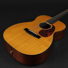 Load image into Gallery viewer, 2005 Martin 00-18v Sitka/Mahogany (Pre-owned)