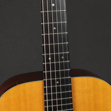 Load image into Gallery viewer, 2005 Martin 00-18v Sitka/Mahogany (Pre-owned)