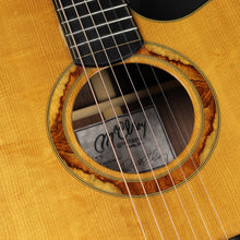 Load image into Gallery viewer, McElroy OOO Cutaway Bear Claw Sitka/Rosewood (Pre-owned)