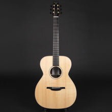 Load image into Gallery viewer, McNally OM32 Spruce/Rosewood #225