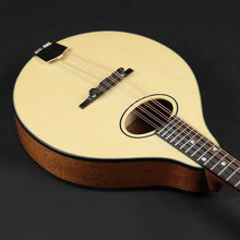 Load image into Gallery viewer, Eastman PCH-M104 A Style Mandolin - Natural