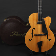 Load image into Gallery viewer, Peerless Contessa 16&quot; Archtop (Pre-owned)
