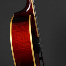 Load image into Gallery viewer, Peerless Cremona 17" Archtop - Ruby (Pre-owned)