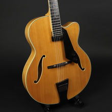 Load image into Gallery viewer, Peerless Imperial 17" Archtop (Pre-owned)