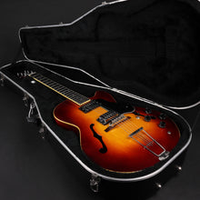 Load image into Gallery viewer, 1995 Pete Back Custom Archtop Guitar (Pre-owned)