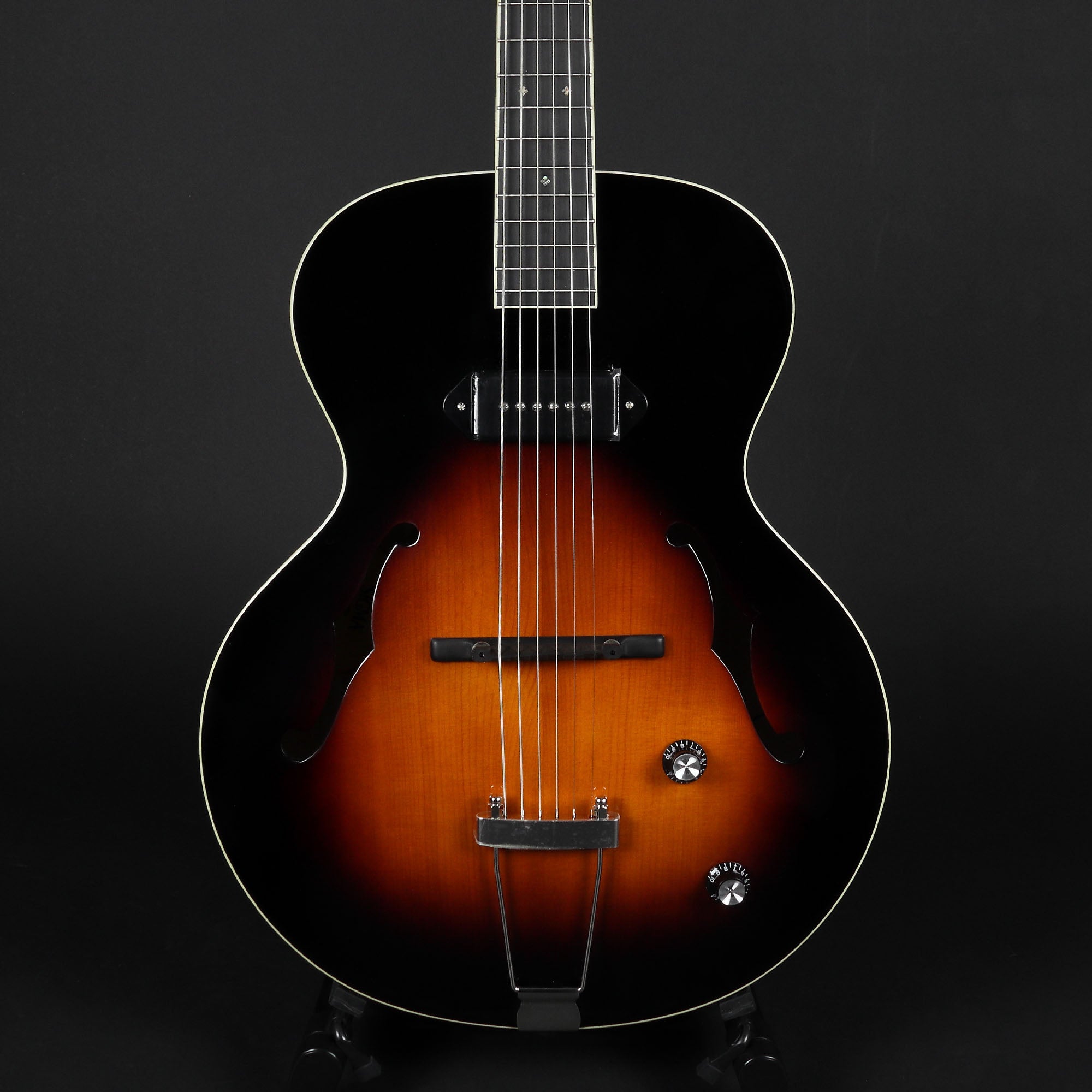 Sigma SATA-200E Archtop