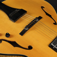 Load image into Gallery viewer, Sonntag Allegria Archtop Guitar (Pre-owned)