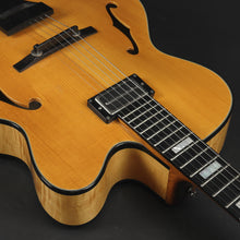 Load image into Gallery viewer, Sonntag Allegria Archtop Guitar (Pre-owned)