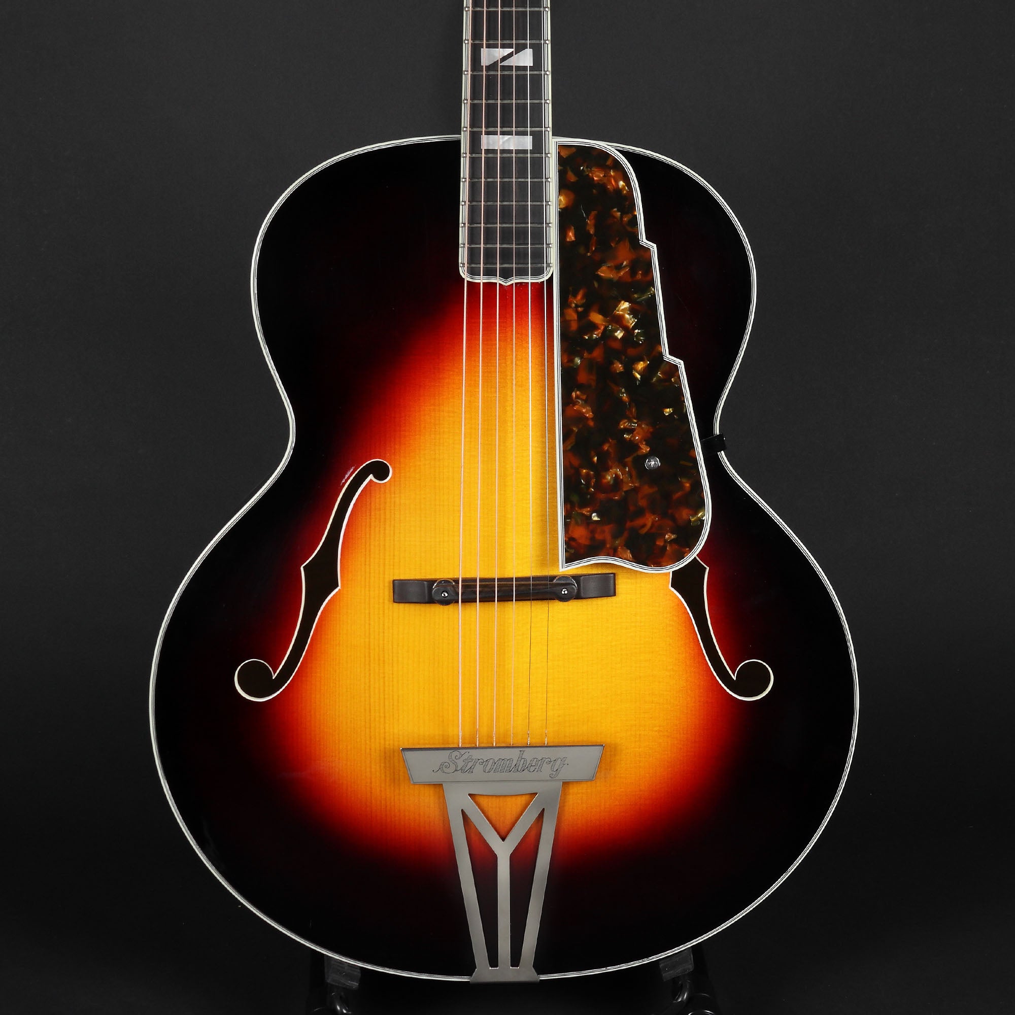 Stromberg Master 300 Vintage Sunburst