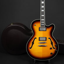 Load image into Gallery viewer, Stromberg Monterey - Vintage Sunburst Medium Aged