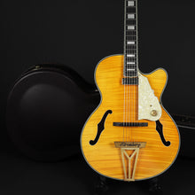 Load image into Gallery viewer, Stromberg Montreux - Trans Honey Light Aged