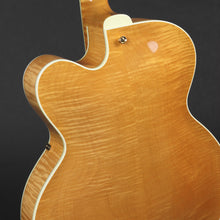 Load image into Gallery viewer, 2006 Jim Triggs San Salvador L-5 Style Archtop Guitar (Pre-owned)