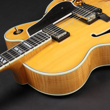 Load image into Gallery viewer, 2006 Jim Triggs San Salvador L-5 Style Archtop Guitar (Pre-owned)