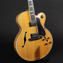 Load image into Gallery viewer, 2006 Jim Triggs San Salvador L-5 Style Archtop Guitar (Pre-owned)