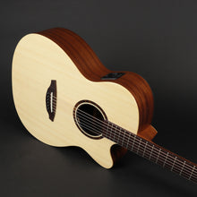 Load image into Gallery viewer, Veelah V1-OMCE Cutaway Electro-Acoustic