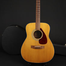 Load image into Gallery viewer, 1970's Yamaha FG160 Acoustic Guitar (Pre-owned)