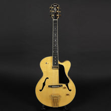 Load image into Gallery viewer, Yamaha AEX1500 &#39;Martin Taylor&#39; Natural (Pre-owned)