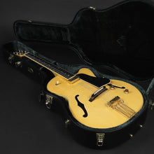 Load image into Gallery viewer, Yamaha AEX1500 &#39;Martin Taylor&#39; Natural (Pre-owned)
