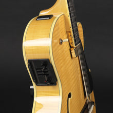 Load image into Gallery viewer, Yamaha AEX1500 &#39;Martin Taylor&#39; Natural (Pre-owned)