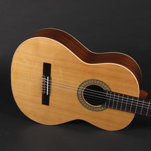 Load image into Gallery viewer, Altamira N100 7/8 Size Classical Guitar