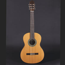 Load image into Gallery viewer, Altamira N200 Classical Guitar - Mak&#39;s Guitars 